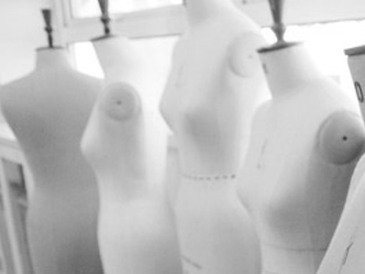 mannequins bw crop